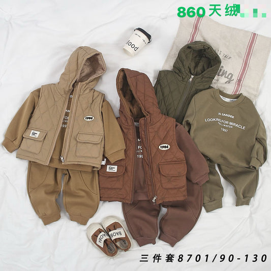 808118